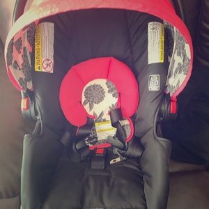 Infant Rear facing carseats